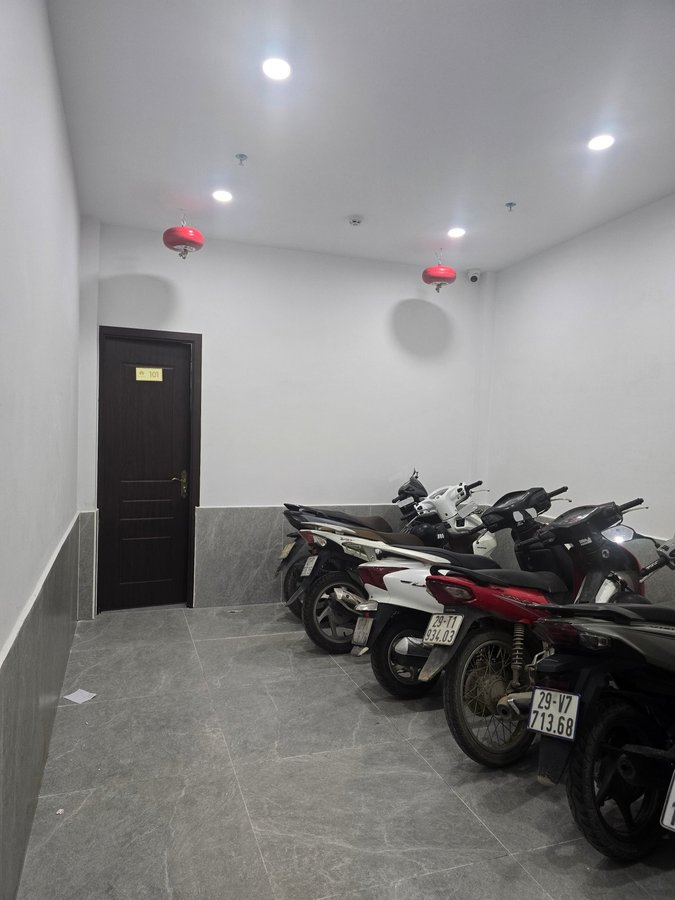 Bán Nhà Yên Hòa. Cầu Giấy. 7 Tầng Thang Máy. DT 64m2. MT 4.1m. Giá 14.9 Tỷ.  16004778