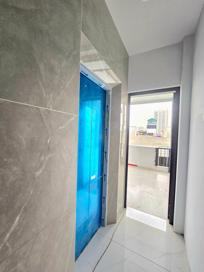 Bán Nhà Yên Hòa. Cầu Giấy. 7 Tầng Thang Máy. DT 64m2. MT 4.1m. Giá 14.9 Tỷ.  16004778