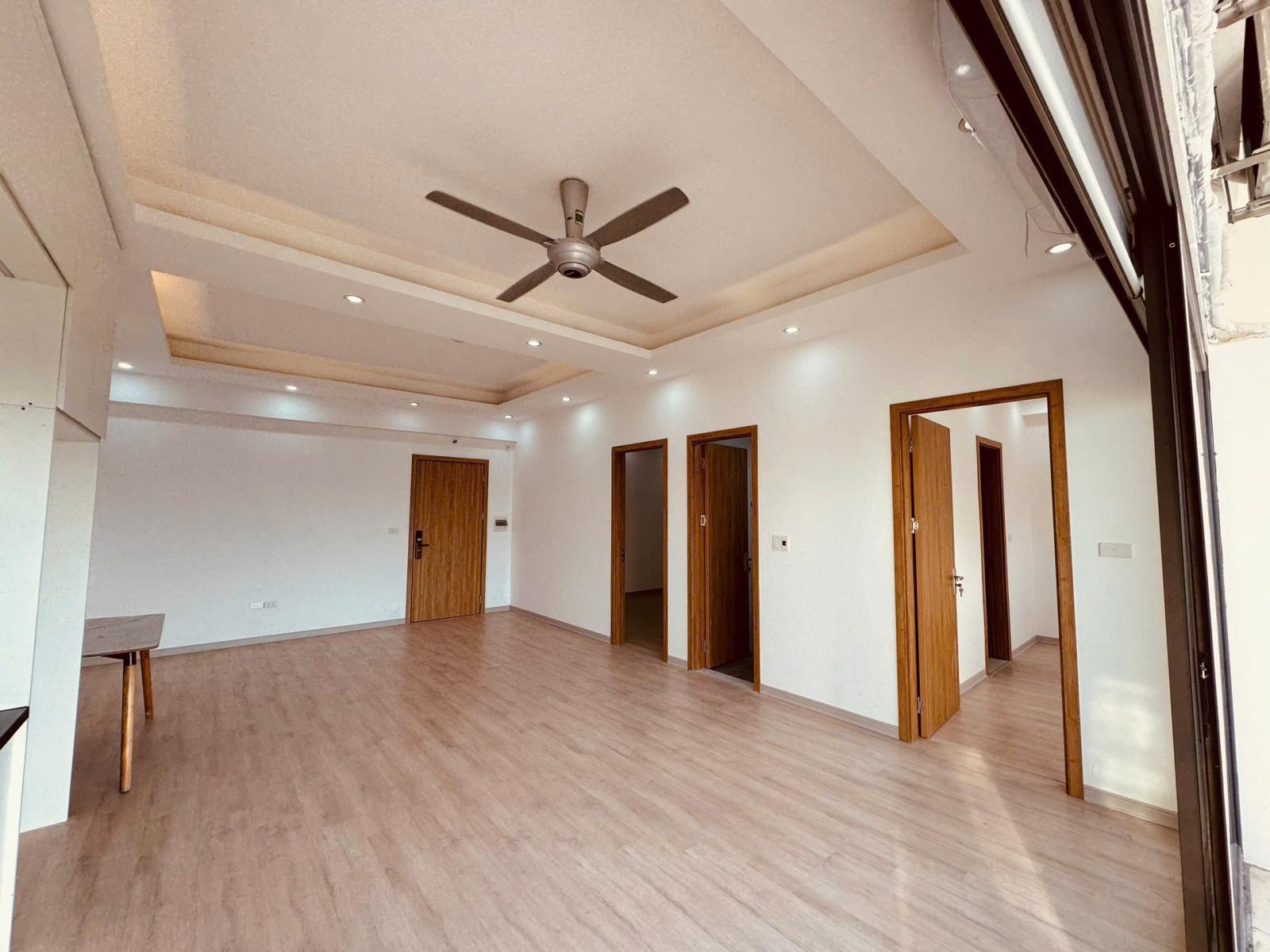 3 tỷ Chính Chủ Gửi Bán Căn 77m² 2 Ngủ View Hồ Thanh Hà Cực Đẹp 16004805