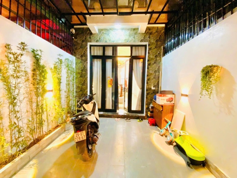 Bán nhà Thạch Bàn,Long Biên 3 tầng,66m,mt4m gần phố nhỉnh 9 tỷ 16004834