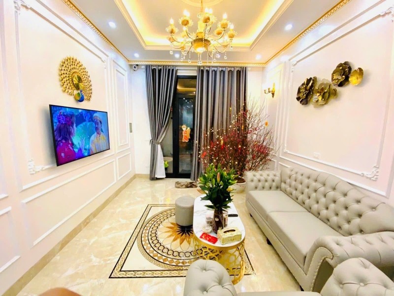 Bán nhà Thạch Bàn,Long Biên 3 tầng,66m,mt4m gần phố nhỉnh 9 tỷ 16004834