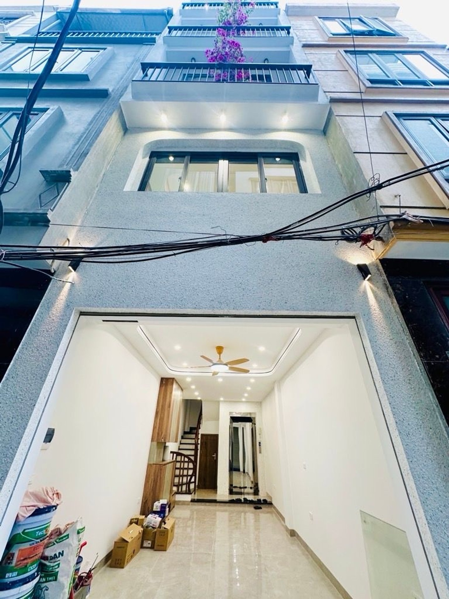BÁN NHÀ NGỌC THUỴ - PHÂN LÔ - 7 TẦNG THANG MÁY. 16004845