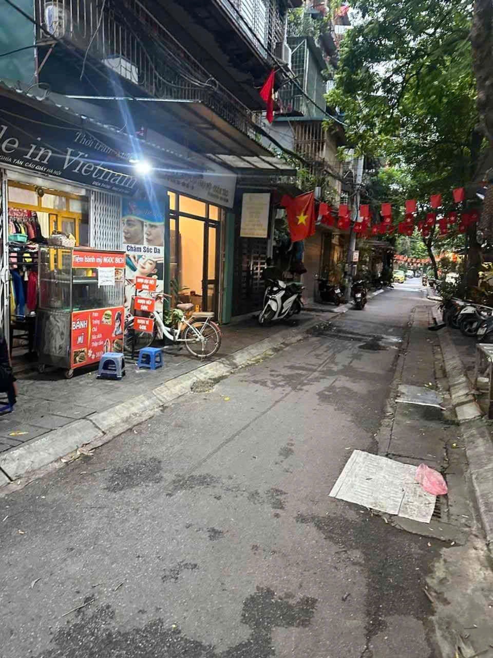 
-  Chính chủ bán gấp căn hộ tập thể tầng 1 Nghĩa Tân, Cầu Giấy, siêu đẹp, 101m2, 10 tỷ 16004850