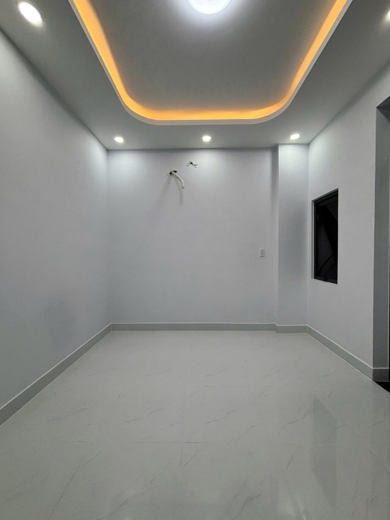 NHÀ MỚI GẦN GÒ XOÀI 48M²(4x12) 2 TẦNG 3PN HẺM Ô TÔ GIÁ 5.65 TỶ
 16004859