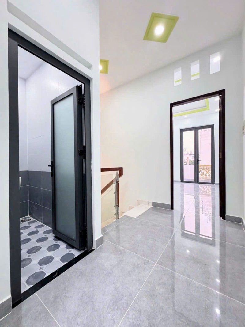 NHÀ 3 TẦNG HẺM Ô TÔ NGAY CHỢ GÒ XOÀI 51M²(4x12.5) 4PN 3WC GIÁ 5.8 TỶ
 16004861