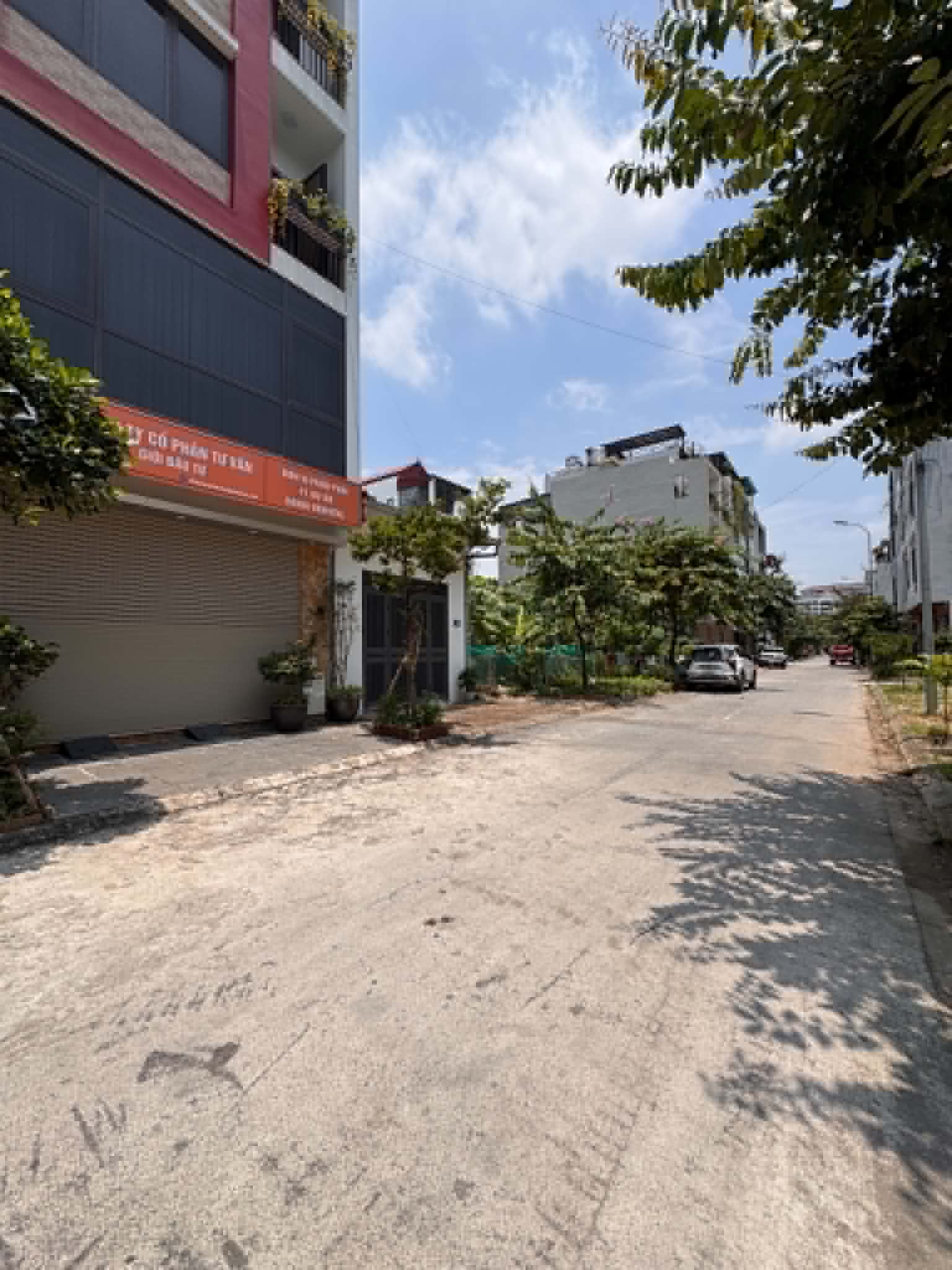 Cho thuê đất trống,MBKD 330m An Đào (nội khu Vinhomes Gia Lâm) mtien 18m đường 11m 16004866