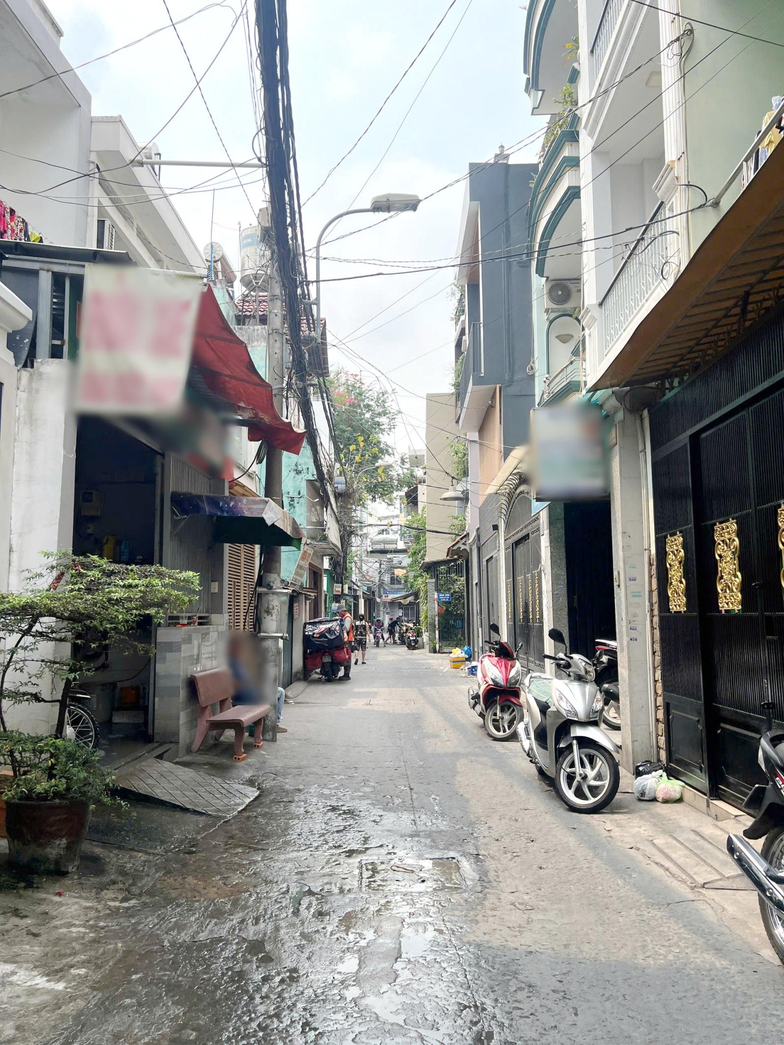 Nhà 3 tầng HXH đường Dương Bá Trạc P.Chánh Hưng (P1Q8 cũ). Giá: 8.6 tỷ 16004893