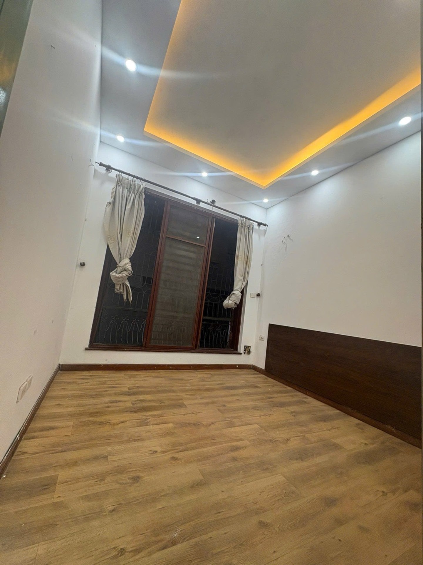 🔥 Ô TÔ ĐỖ CỬA – NGÕ THÔNG – KINH DOANH TỐT – THOÁNG TRƯỚC SAU – CÁCH 50M RA MẶT HỒ KHƯƠNG THƯỢNG 🔥 16004919