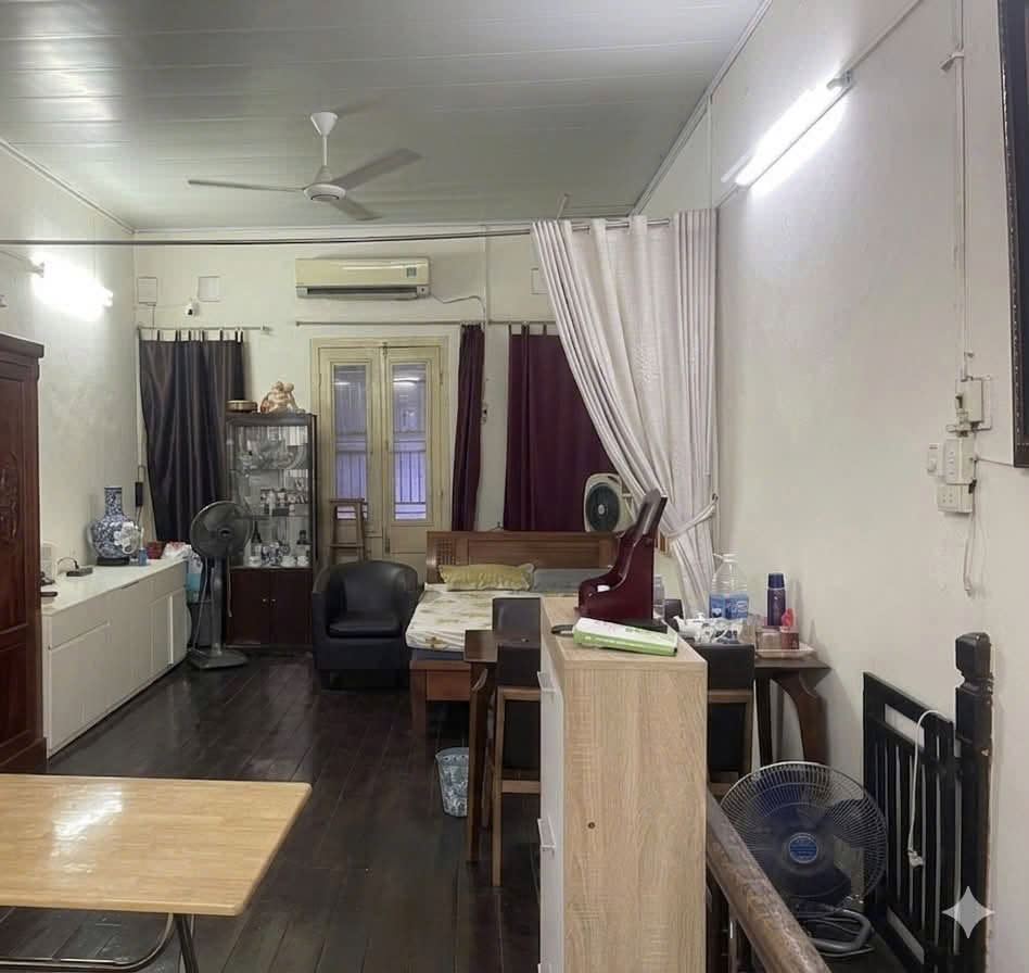 CHO THUÊ TẦNG 2 NHÀ MẶT PHỐ ĐỘI CẤN, BA ĐÌNH, HÀ NỘI - VỊ TRÍ ĐẸP, GIÁ CHỈ 6 TRIỆU/THÁNG 16004931