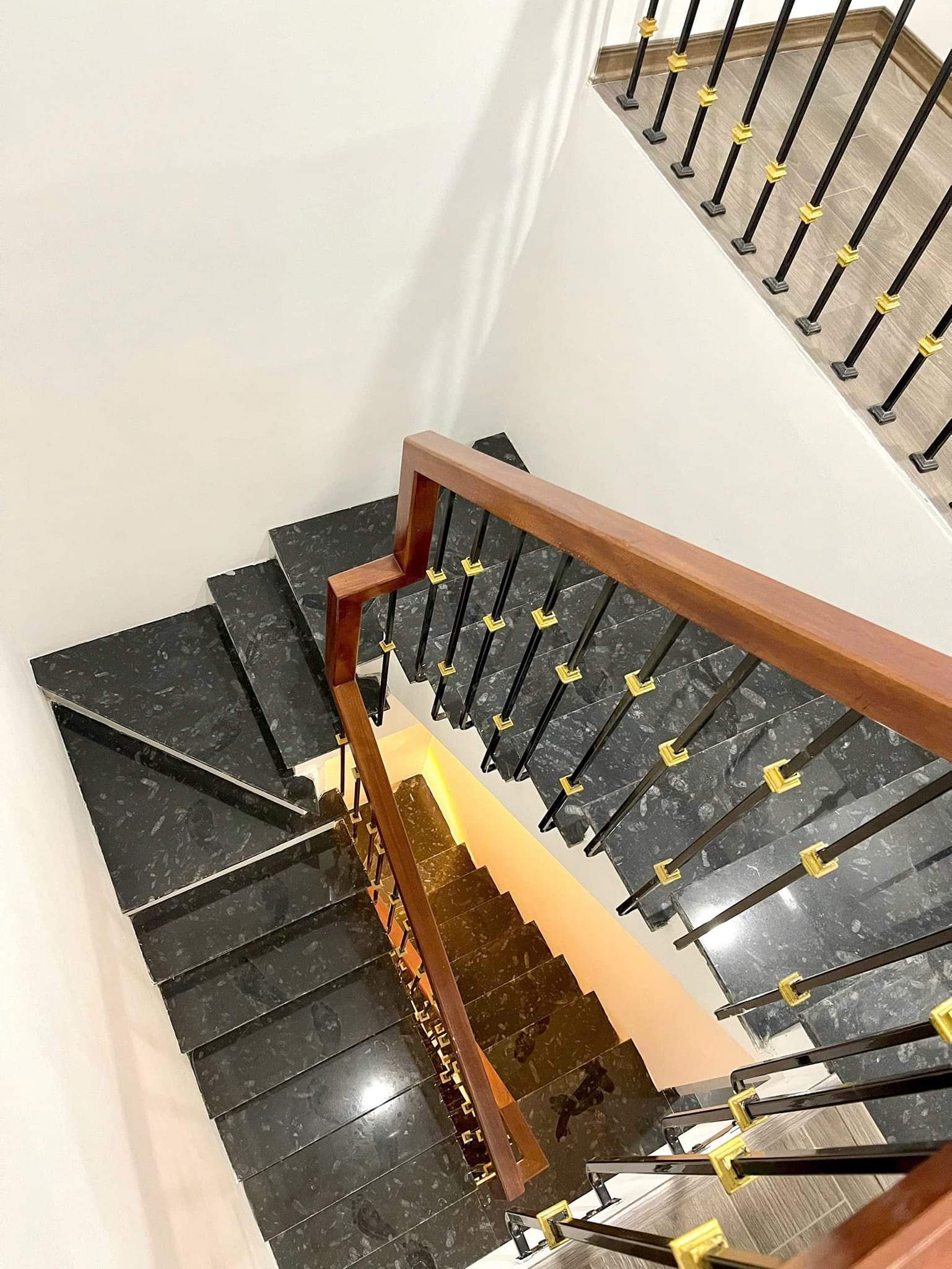 Cho thuê nhà, 100m2_ 5T; Thái Thịnh, Yên Lãng, Nguyễn Văn Tuyết -47 tr 16004953