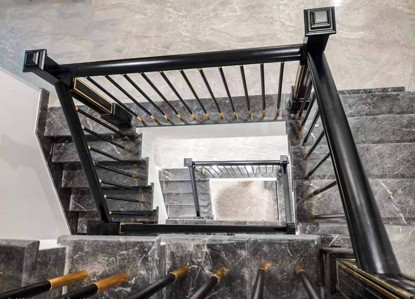 Nhà tôi cho thuê nhà, Lê Trọng Tấn, Hoàng Văn Thái,, 220m2x 3T -46 tr 16004958