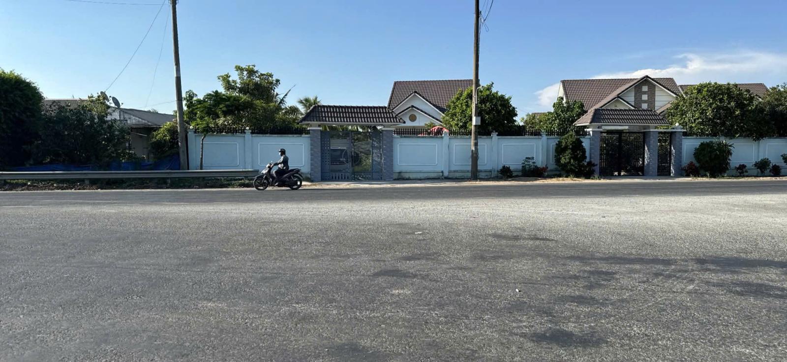 CHÍNH CHỦ BÁN ĐẤT DIỆN TÍCH LỚN 1.402M² – PHƯỜNG PHÚ TÂN, TỈNH VĨNH LONG 16004987