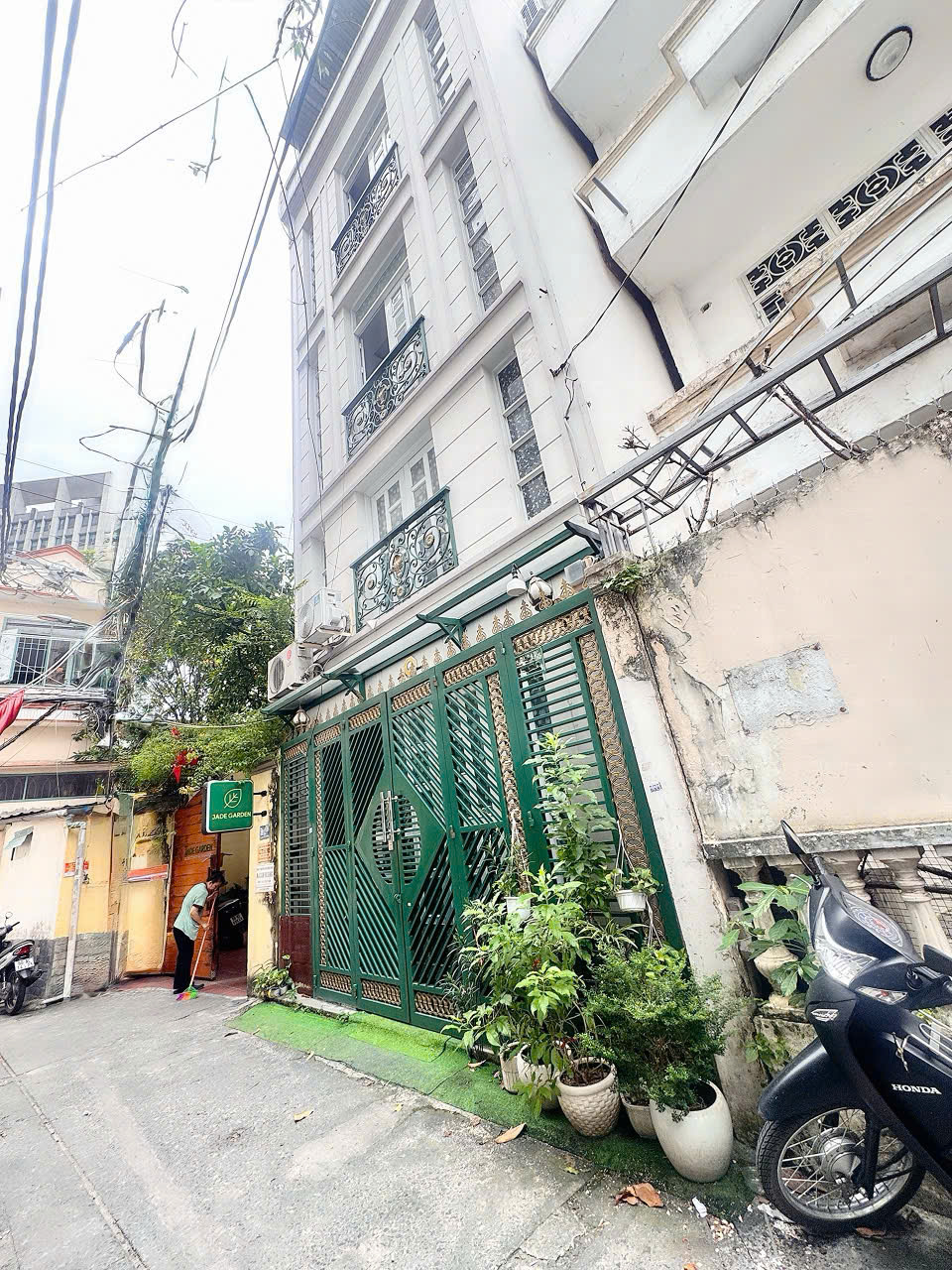 BÁN ĐẤT HXH Đ.PHẠM VIẾT CHÁNH, P.NGUYỄN CƯ TRINH, QUẬN 1 - DT 69M2 - NGANG LỚN 4,6M*15M - CHỦ TẶNG 16004998