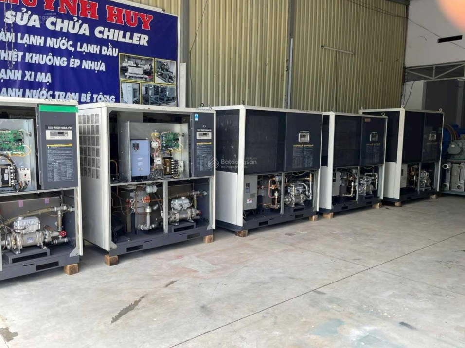 Bán nhà MT Trần Văn Giàu Bình Chánh 7 x 50m 261m2 thổ cư giá 13,5 tỷ 16005008