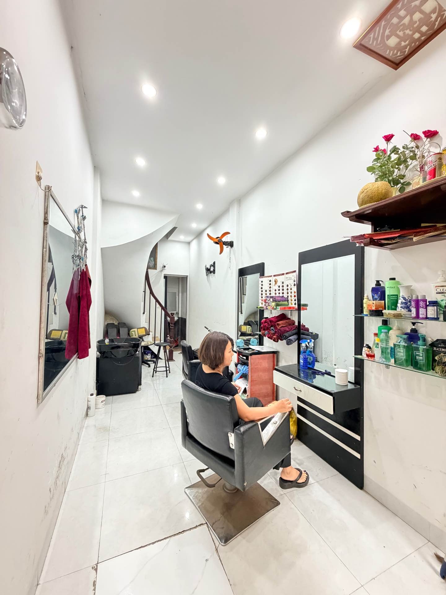  SIÊU HIẾM – MẶT PHỐ CHỈ HƠN 6 TỶ – VỊ TRÍ KINH DOANH SẦM UẤT – DÂN XÂY TÂM HUYẾT 🔥 16005017