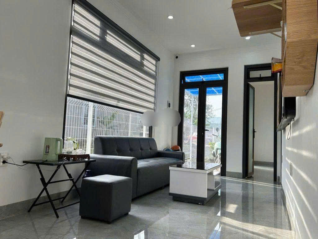 BÁN BIỆT THỰ SÂN VƯỜN ĐẸP – FULL NỘI THẤT – SỔ HỒNG RIÊNG – GIÁ 2,4 TỶ TẠI LÂM HÀ, LÂM ĐỒNG 16005021