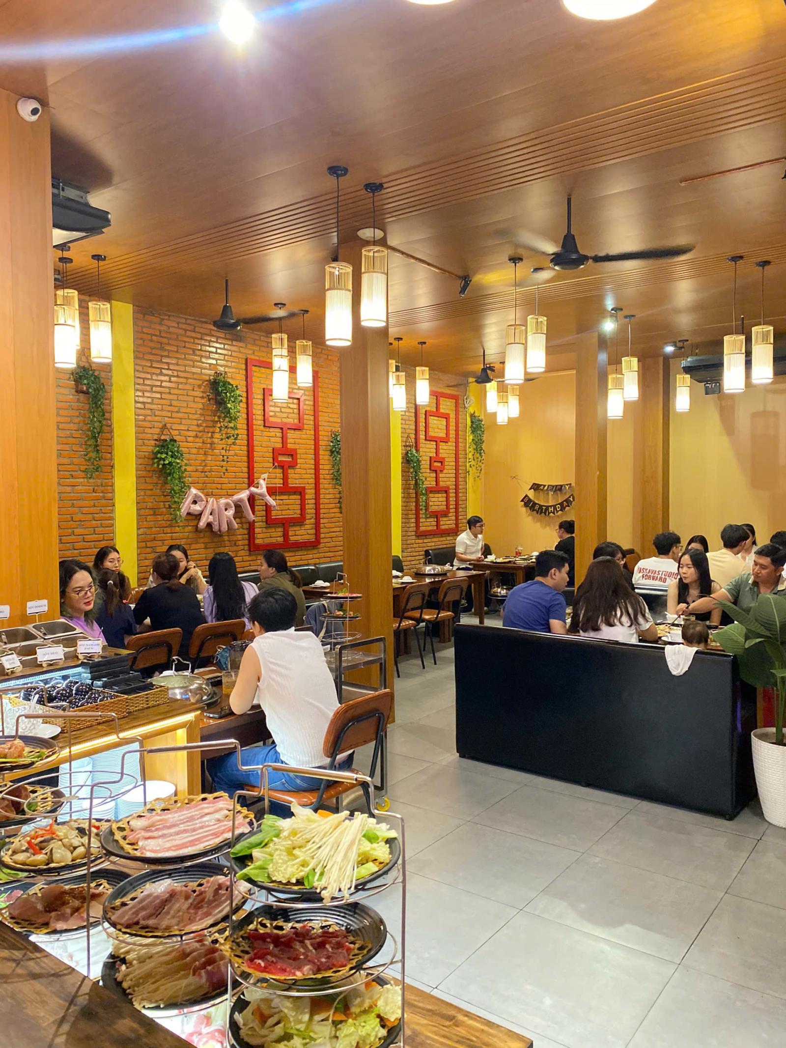 CHO THUÊ LẦU 1 và SÂN THƯỢNG 46 TRƯỜNG SƠN, TÂN BÌNH  HOẶC THUÊ NGUYÊN CĂN 16005023