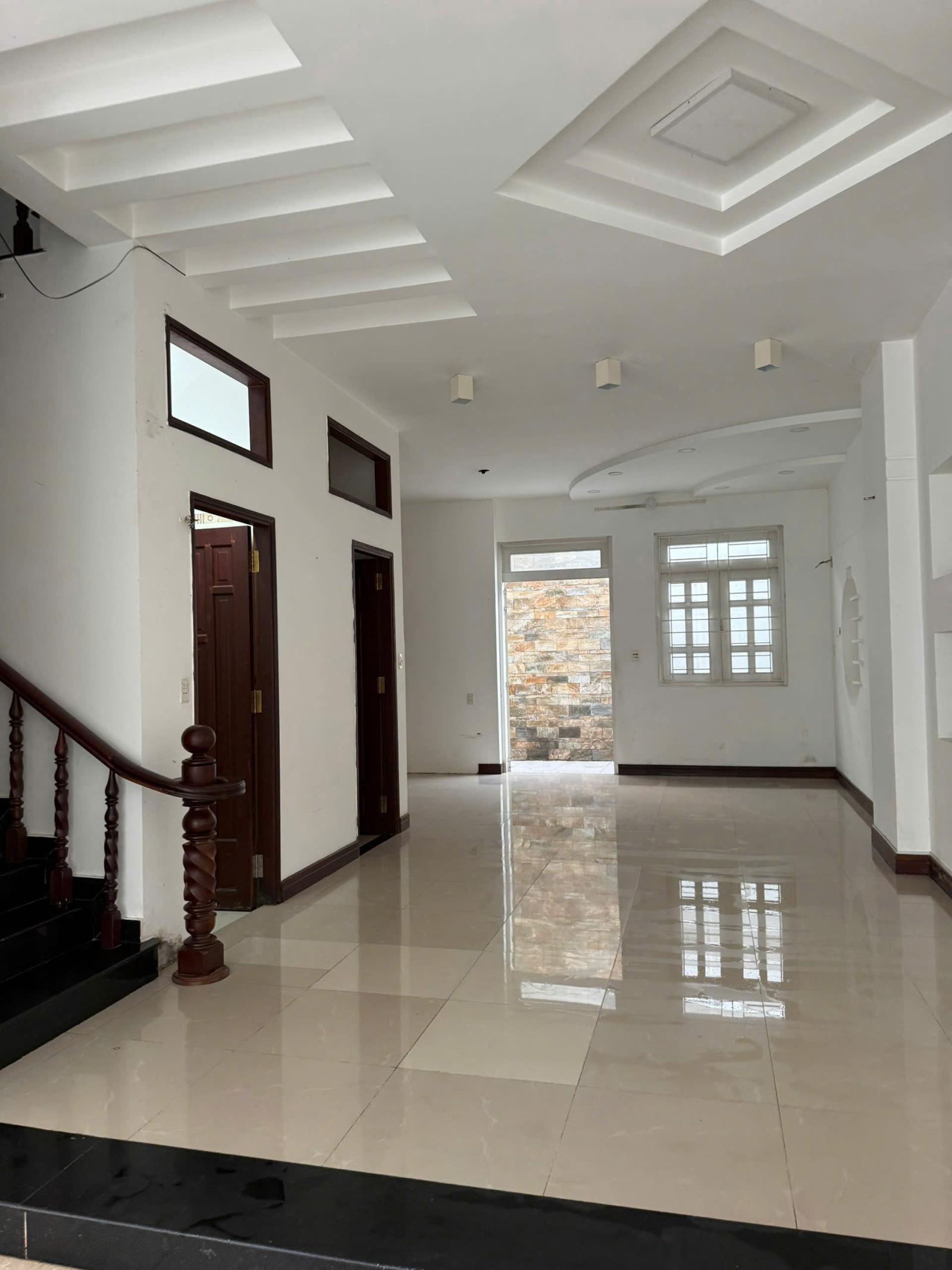 CHÍNH CHỦ CẦN BÁN ĐẤT BIỆT THỰ ĐỐI DIỆN CÔNG VIÊN PHÚC LỘC THỌ – PHONG PHÚ 5 16005027