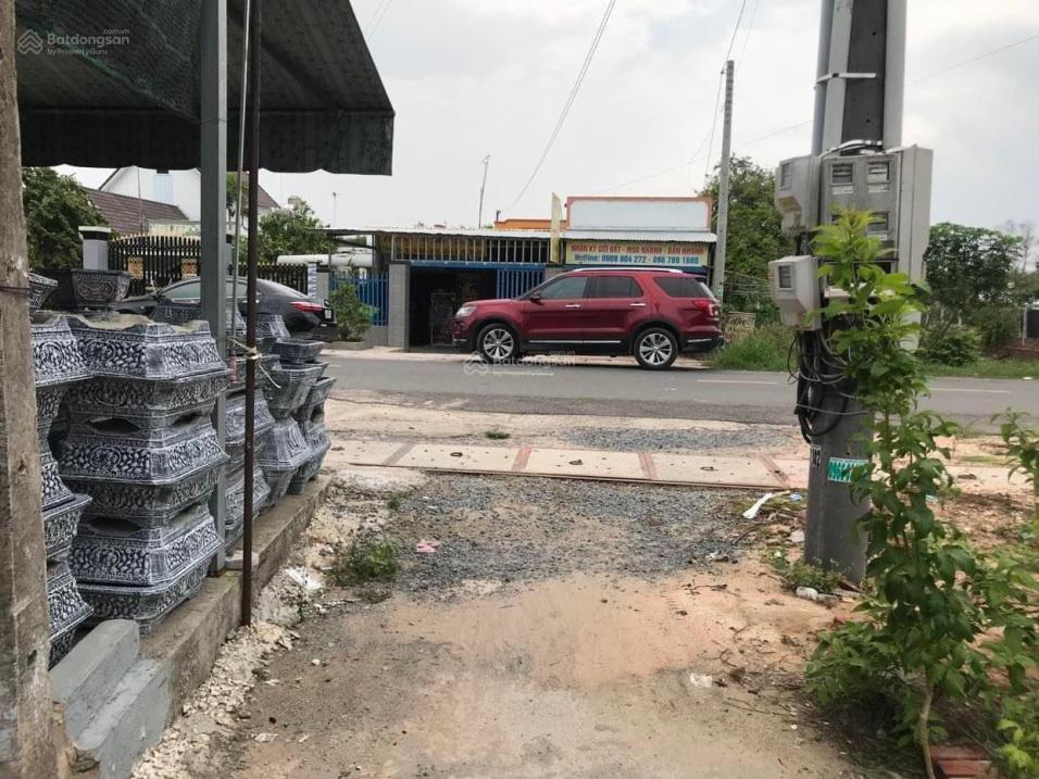 Bán đất 3 MT Hùng Vương, Phước An 668m² (8x56m) nở hậu 16,5m. Giá 14 tỷ 16005043