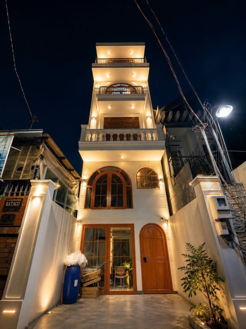 Bán nhà đường số 33, Linh Đông, Thủ Đức, TP HCM. DT 80m2, 5 tầng, SHR. Giá 10,68 tỷ. 16005044