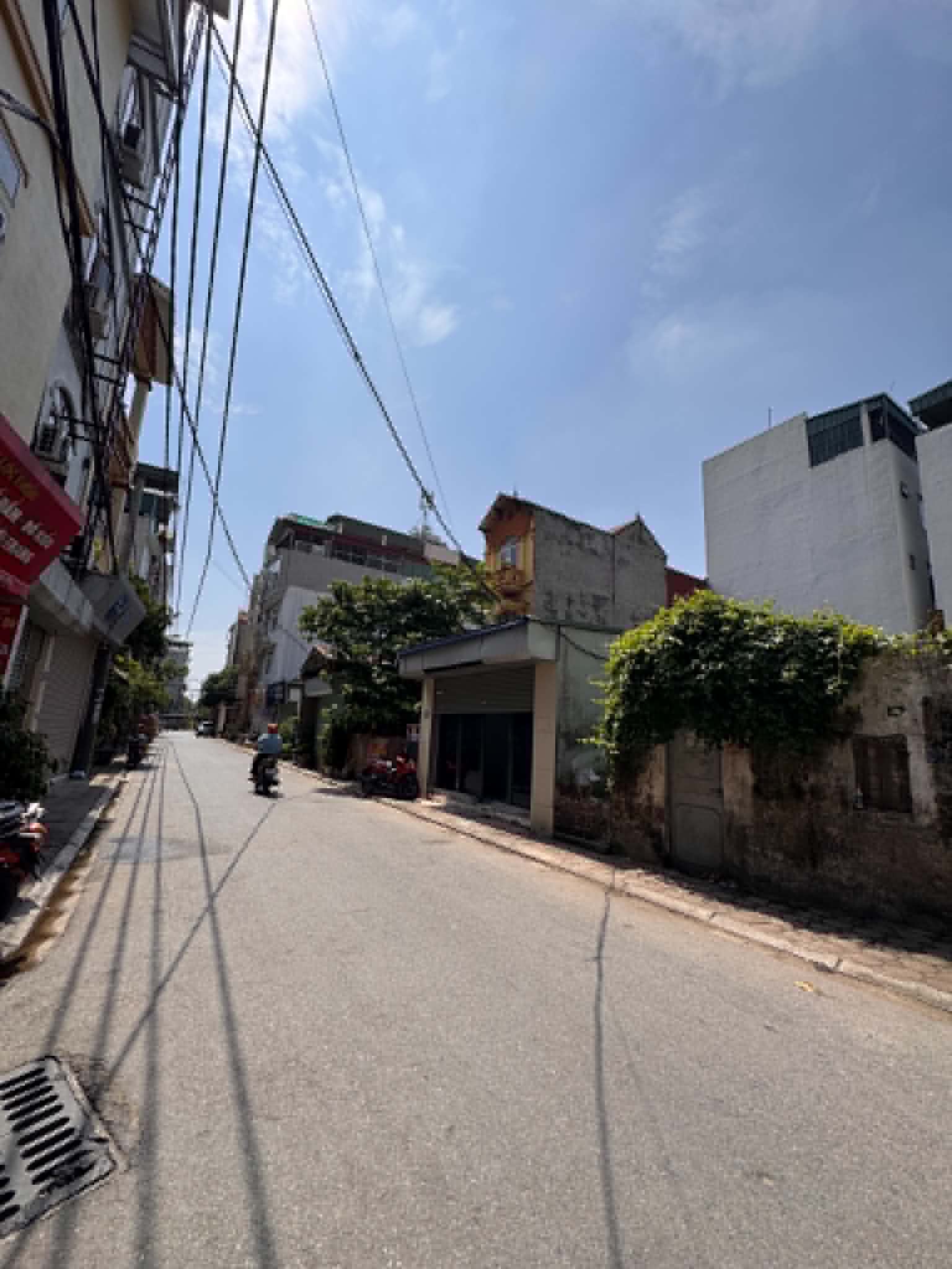 Bán đất trung tâm Trâu Quỳ, 100m2 mặt phố Cửu Việt 1 mtien 5m đường 11m vỉa hè 16005055