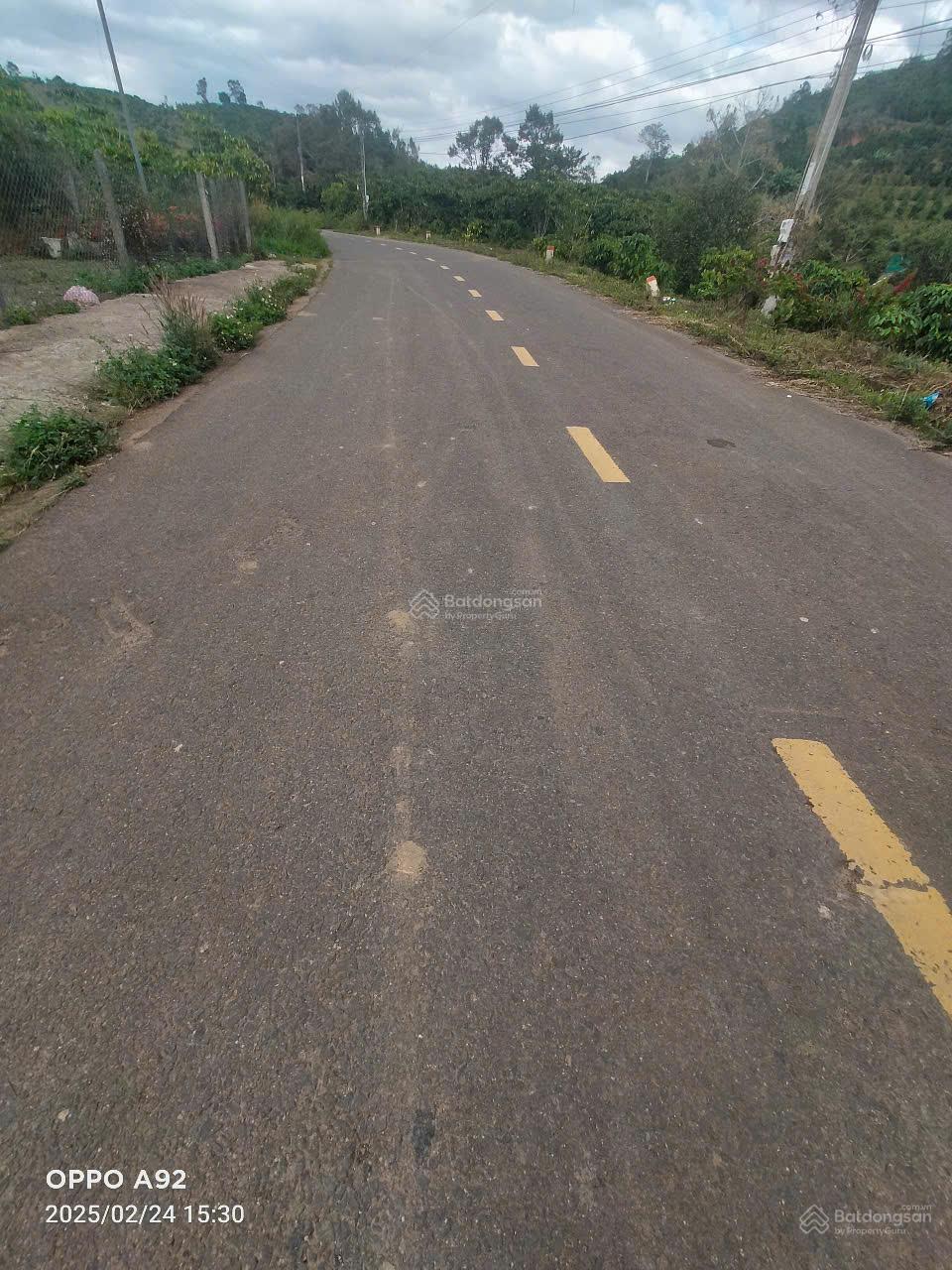 Cần bán gấp đất thổ cư đang kinh doanh dịch vụ thể thao cho dòng tiền tốt tại Tân Lạc 16005094