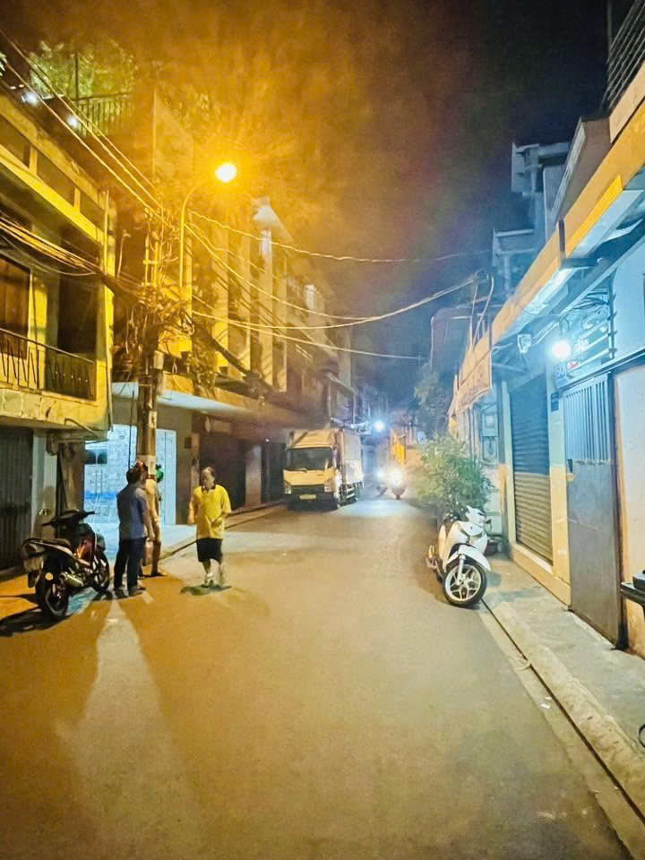Bán nhà Mặt tiền Tái Thiết - ngay ngã tư Bảy Hiền, 6x16m,  3 tầng, 1 Đời Chủ, chỉ 9,9 Tỷ. 16005095