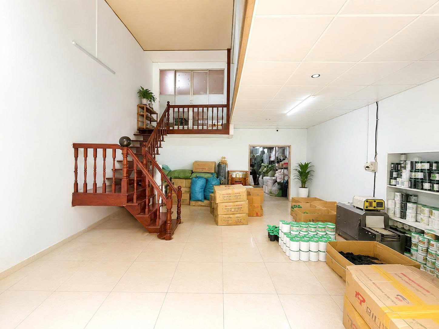 Bán nhà Mặt tiền Tái Thiết - ngay ngã tư Bảy Hiền, 6x16m,  3 tầng, 1 Đời Chủ, chỉ 9,9 Tỷ. 16005095