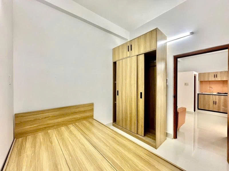 Bán Nhà 6 Tầng - 18 CHDV - Hẻm 8m Quang Trung - ngay Co.op Mart, 4x34m, Sổ A4, 16,9 Tỷ. 16005102