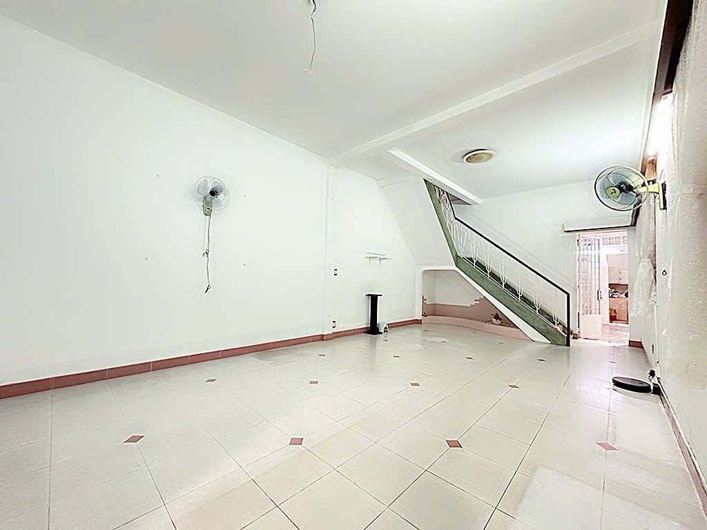 DUY NHẤT BÁN BIỆT THỰ 2 TẦNG Đ.VÕ THỊ SÁU, QUẬN 1 - NGANG ĐẸP 7,9M*26M - CHÍNH CHỦ  * LH GIANG 16005108