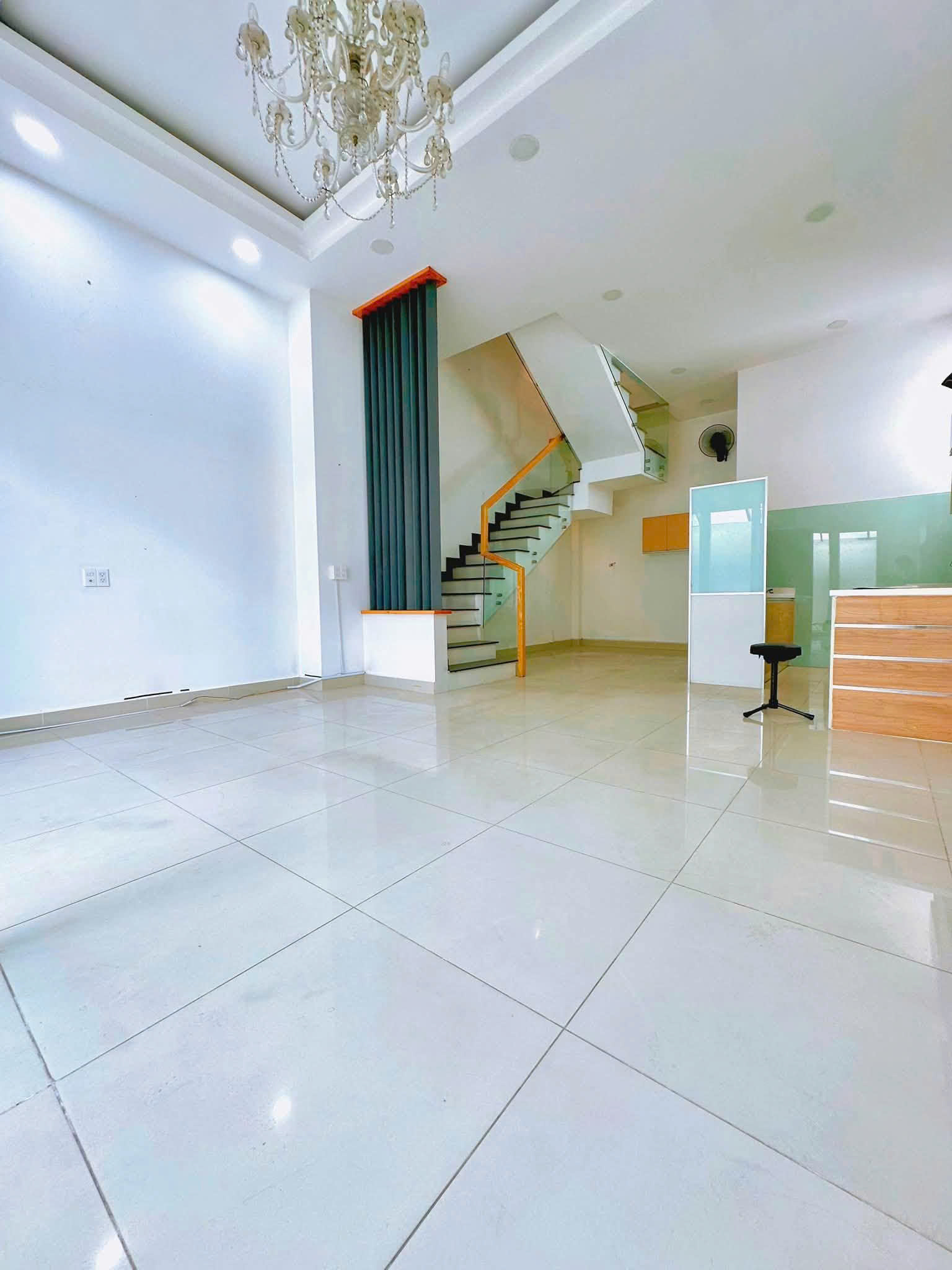Bán nhà Hẻm 7m Quang Trung, ngay Tân Sơn, 5,2x12m, 4 Tầng - 4PN, Sổ A4, hạ còn 8,2 Tỷ 16005109