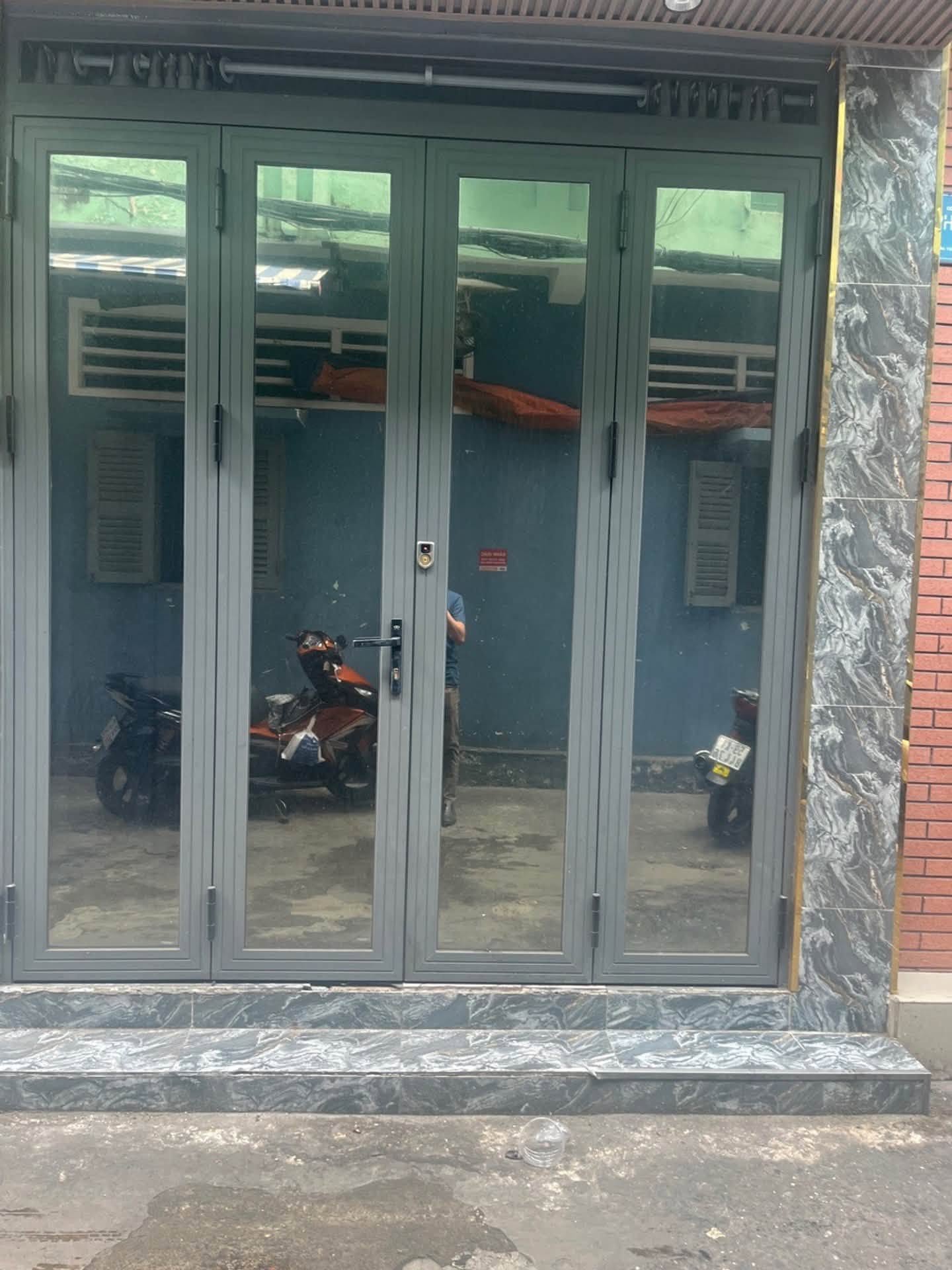 HXH thông Nguyễn Biểu - Cao Đạt trung tâm Q5, gần Trần Hưng Đạo chỉ 2phút qua Q1. Khu an ninh, dân 16005111