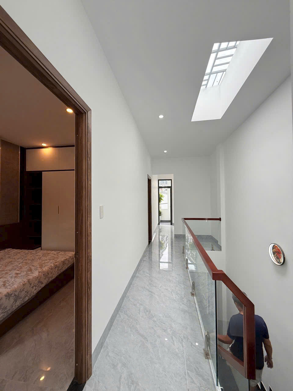 Hót Hót – CẦN BÁN GẤP NHÀ 2 TẦNG MỚI XÂY, SÁT BIỂN Đường DŨNG SĨ THANH KHÊ ĐÀ NẴNG 16005136