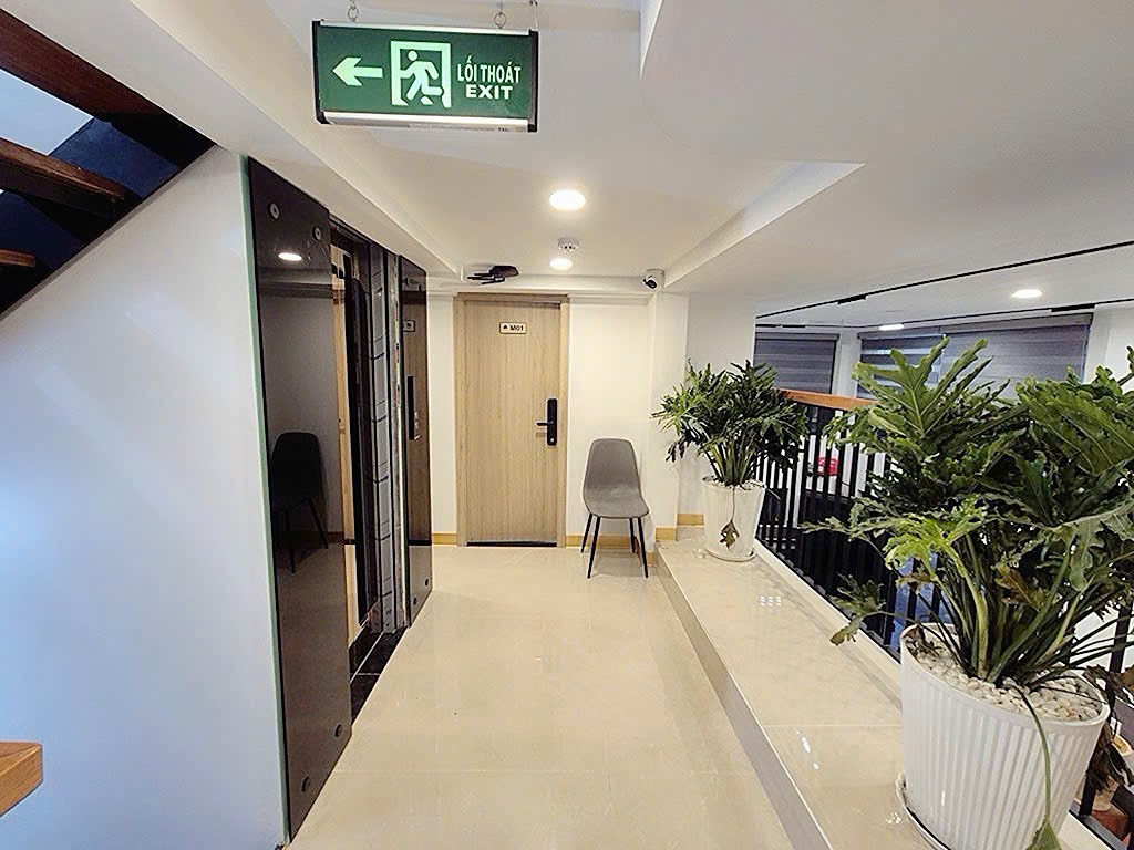 HIẾM NGANG 7,5M*11M - BÁN CHDV CAO CẤP 6 TẦNG Đ.TÔN THẤT TÙNG, QUẬN 1 - HDT ĐỀU 95TR/TH - XE HƠI 16005138