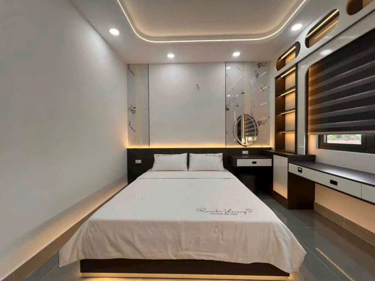 Nhà 3 tầng An Nhơn, Gò Vấp - Hẻm xe tải 6m, vỉa hè, sổ hoàn công A4, sát Lotte Mart - 7,3 tỷ 16005166