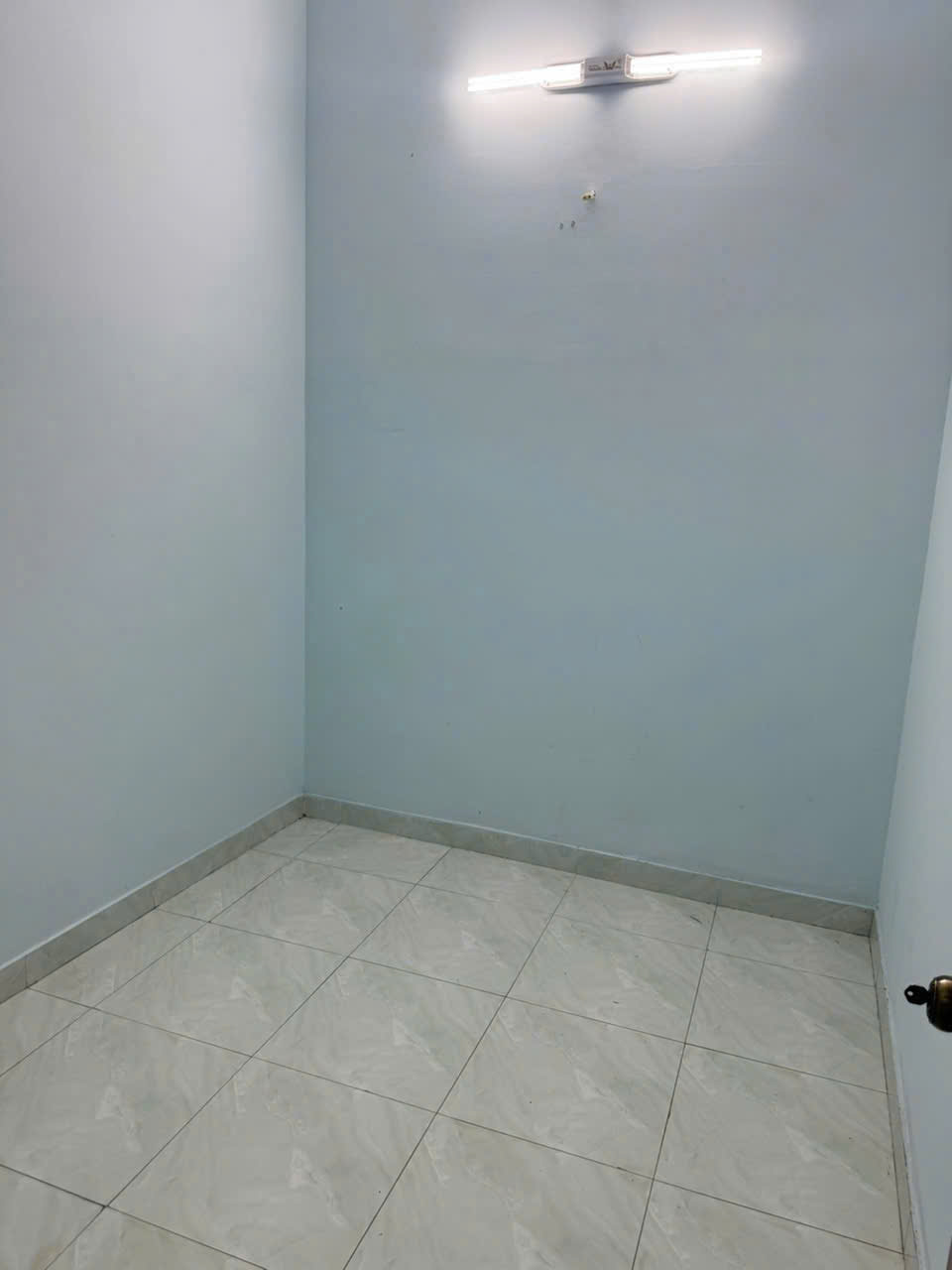 Bán Nhà Hẻm 6m Thông Sát Gò Xoài Bình Tân, 4x7m, 2 Tầng, Giảm 3.75 Tỷ TL 16005179