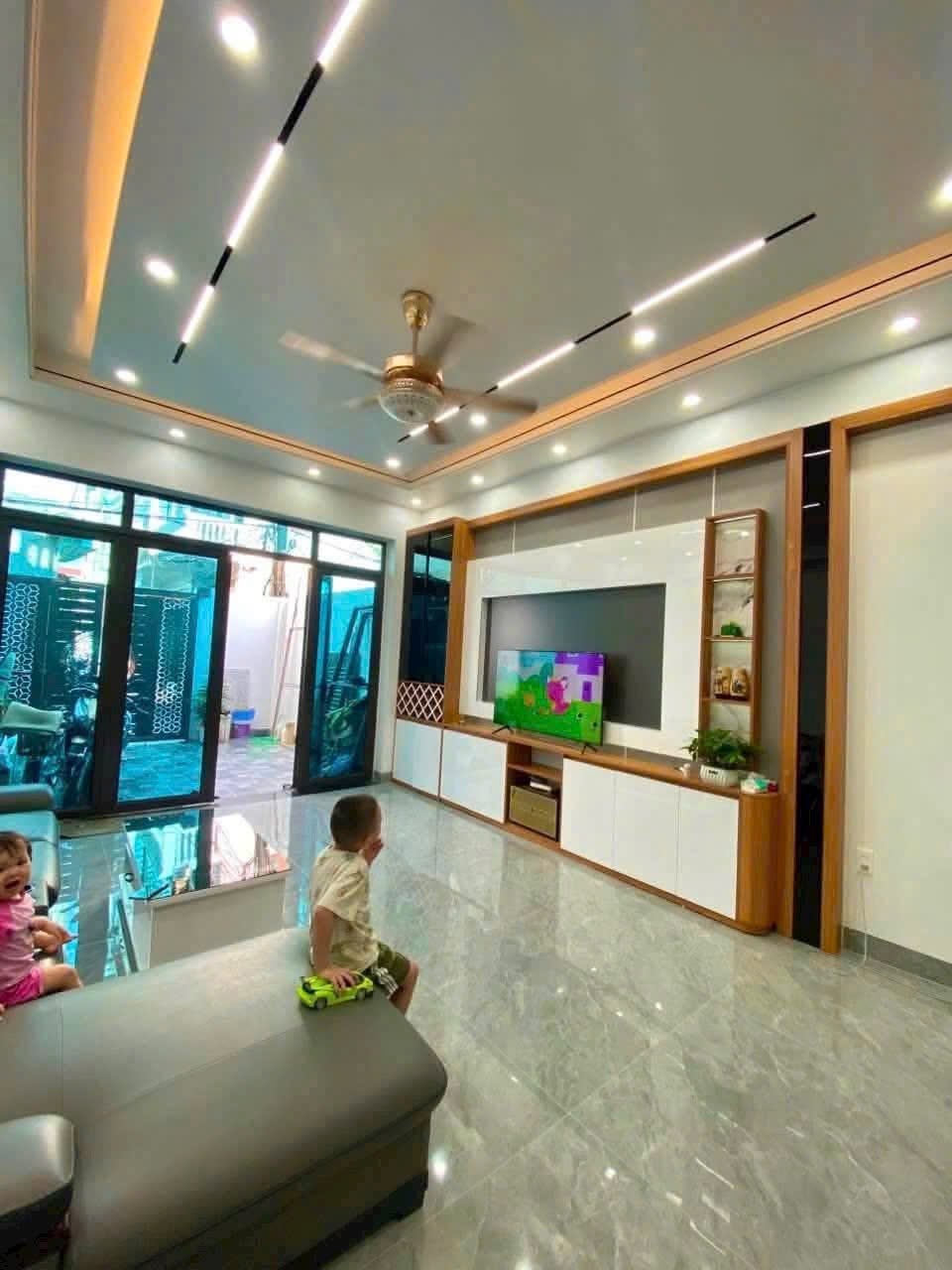 Bán nhà 3 tầng 82.6m2, mt 4.56m, ngõ phố Bình Lộc, ph Tân Bình, TP HD, 3 ngủ, 3 vs, 3.x tỷ 16005184