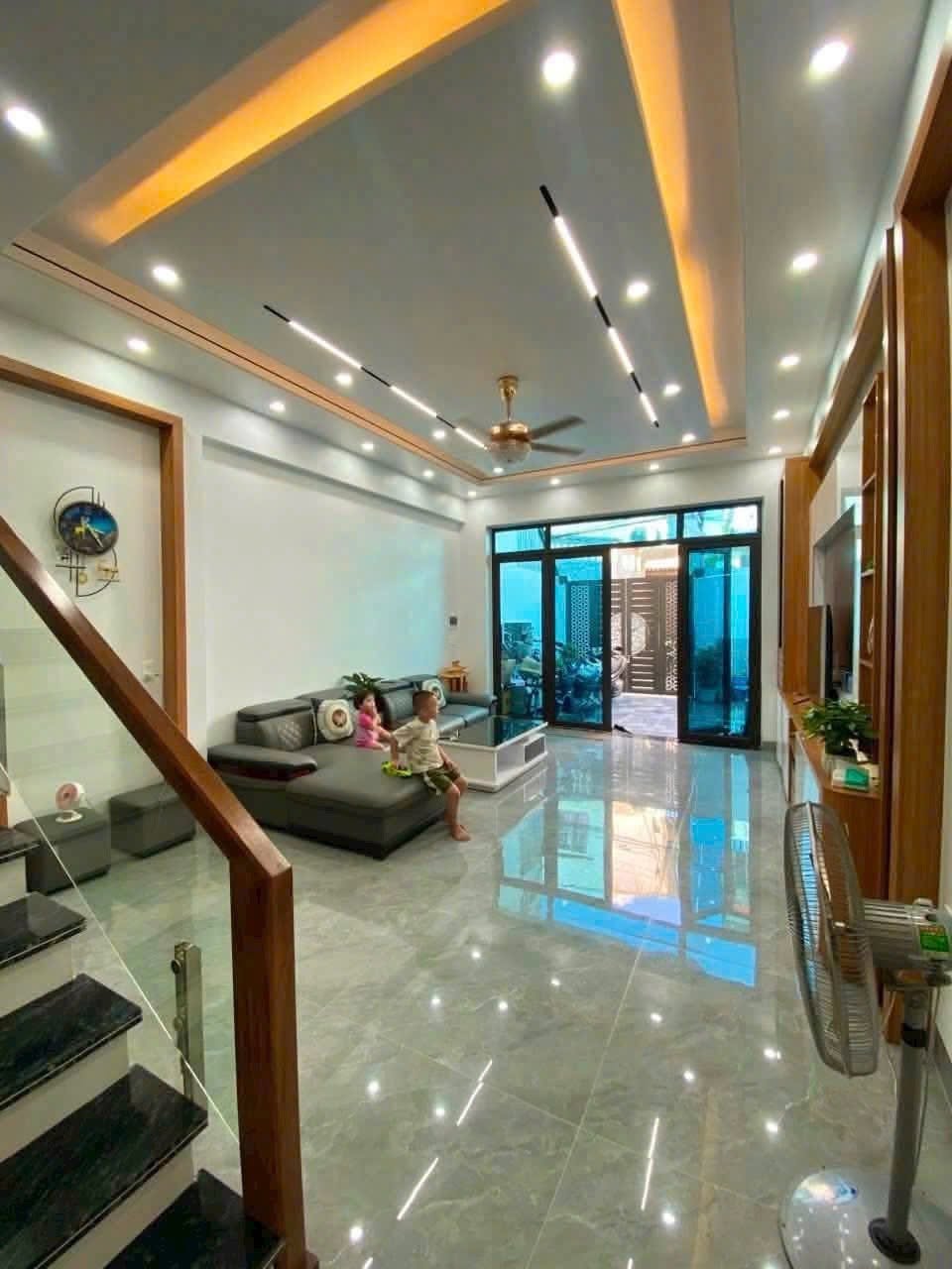 Bán nhà 3 tầng 82.6m2, mt 4.56m, ngõ phố Bình Lộc, ph Tân Bình, TP HD, 3 ngủ, 3 vs, 3.x tỷ 16005184