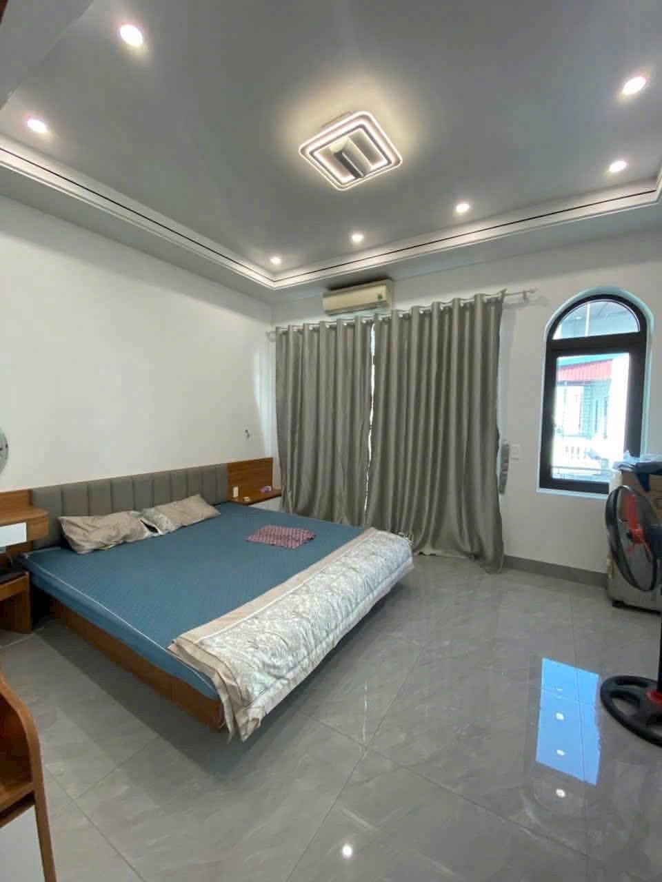 Bán nhà 3 tầng 82.6m2, mt 4.56m, ngõ phố Bình Lộc, ph Tân Bình, TP HD, 3 ngủ, 3 vs, 3.x tỷ 16005184