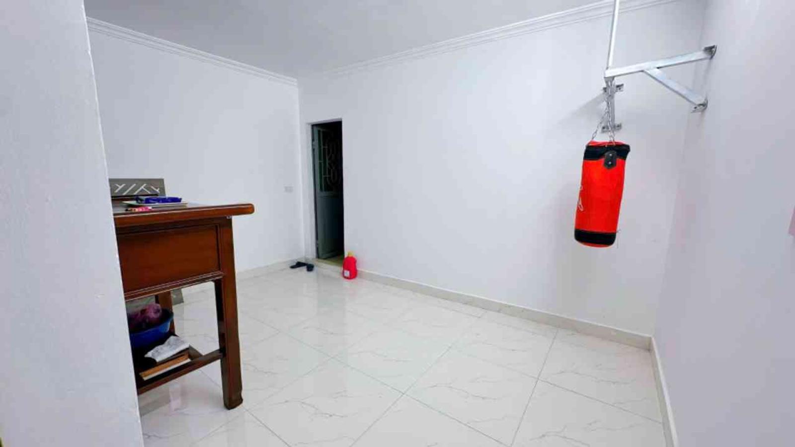 Hàng hiếm Nguyễn Công Trứ - Hồ Sen - Nhà độc lập 16005195
