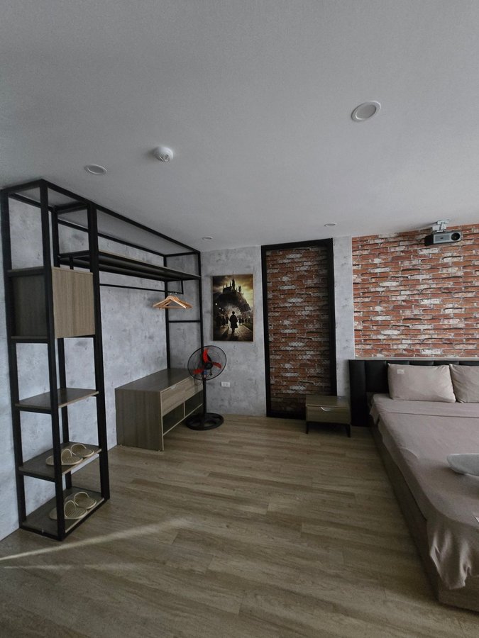Bán Nhà Mặt Phố Hồ Giám. Đống Đa. Thang Máy. Ô Tô. Vỉa Hè. DT 90m2. MT 6m. Giá 38.8 Tỷ. 16005200
