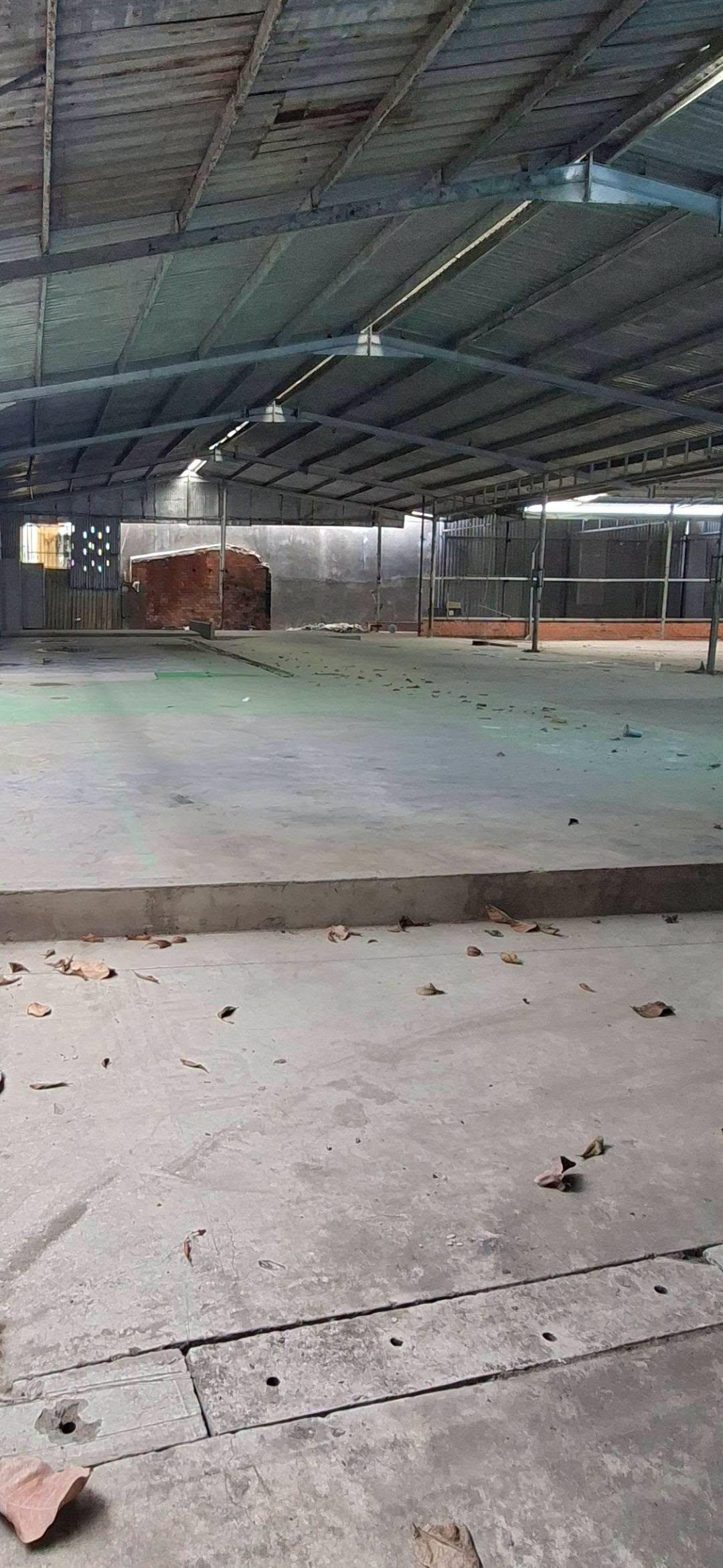 CHO THUÊ KHO XƯỞNG..XUÂN THỚI SƠN 1000 m2 - 35 TRIỆU 16005219