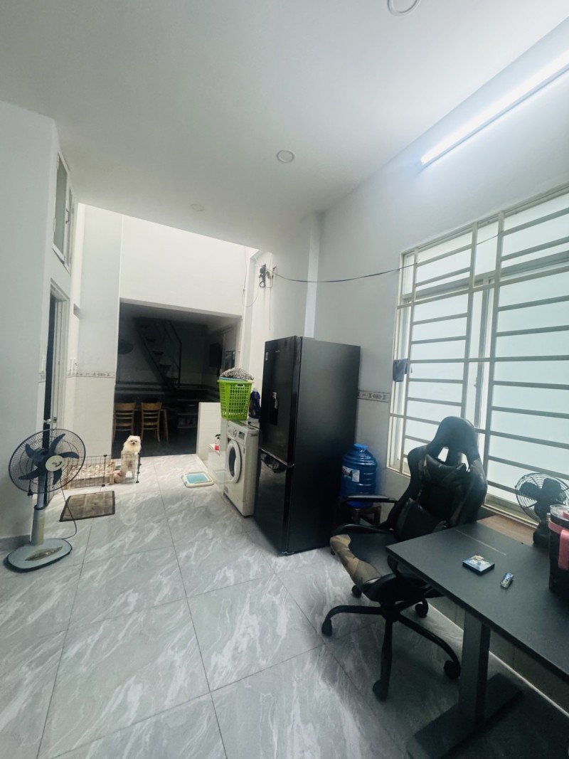 Bán nhà 316m2, 2 tầng,  đường Hàng Tre, Phường Long Thạnh Mỹ, Q.9, Thủ Đức, TP HCM, giá 14.9 tỷ. 16005227