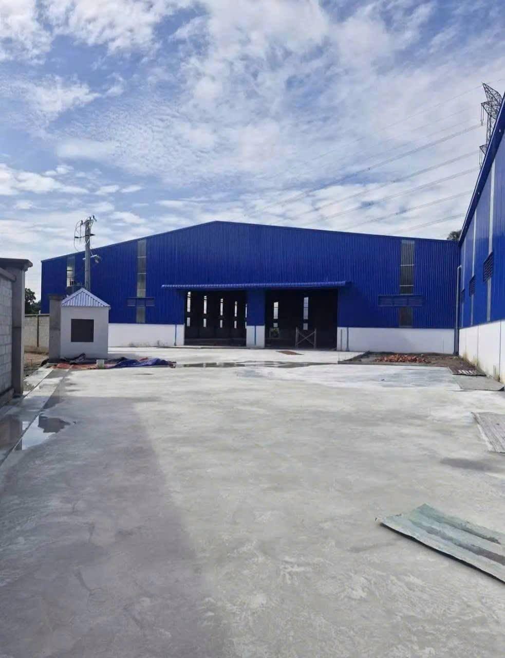 CHO THUÊ LÀM KHO XƯỞNG TẠI BẾN CÁT, BÌNH DƯƠNG .. 8800M2 16005239
