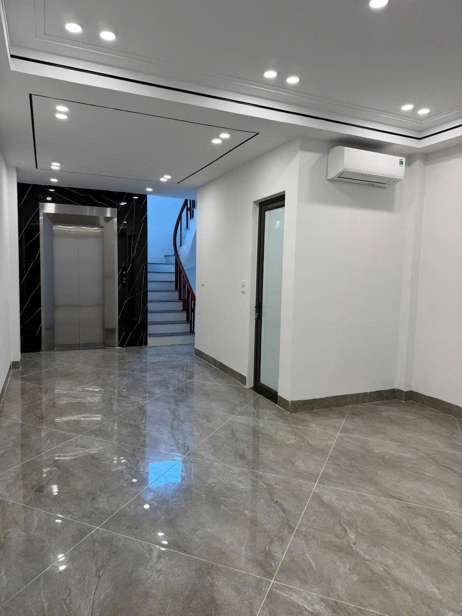 Bán nhà Đàm Quang Trung 51m 6 tầng MT4.5m thang máy nhỉnh 10 tỷ 16005263