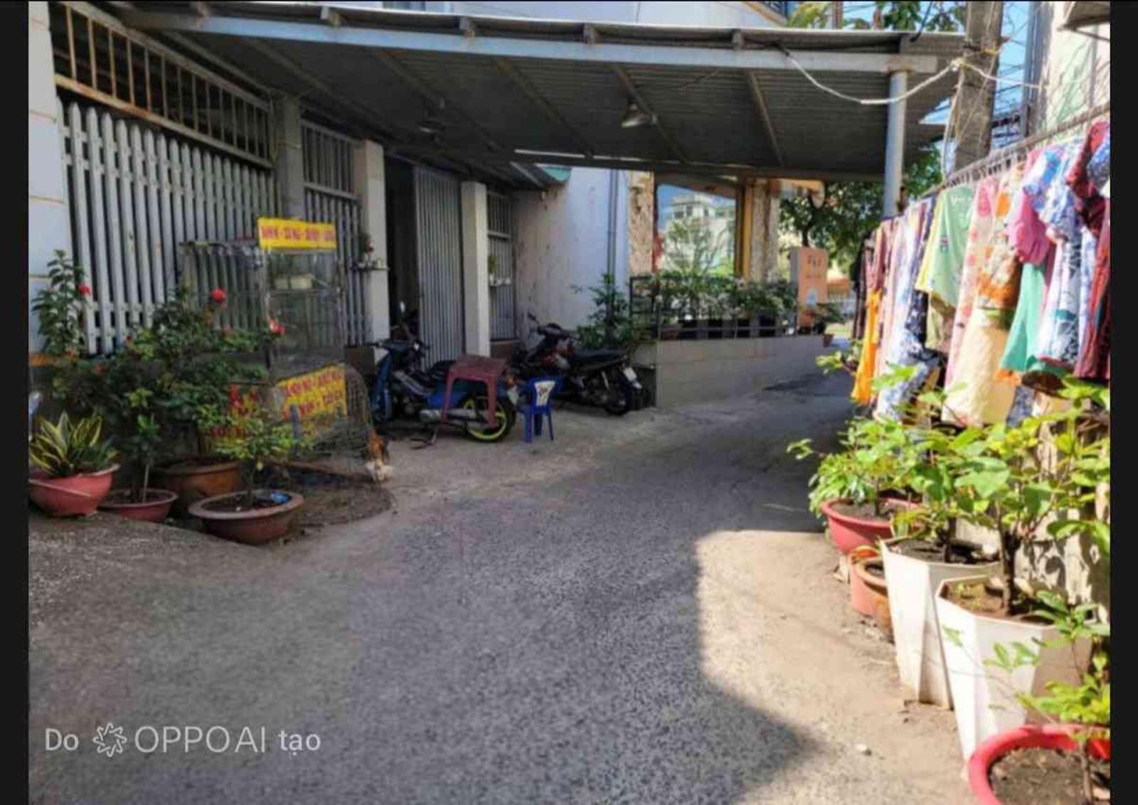 Bán nhà ngõ Đông Hưng Thuận Q.12, gần Trường Chinh. DT 100m2, 2PN, Sổ Hồng. Giá 5.8 tỷ. 16005268