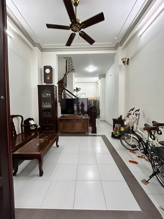 NHÀ ĐẸP - GIÁ TỐT - CHÍNH CHỦ  Cần Bán Nhanh Căn Nhà  Đẹp Vị Trí Tại Quận Gò Vấp, TP HCM 16005275