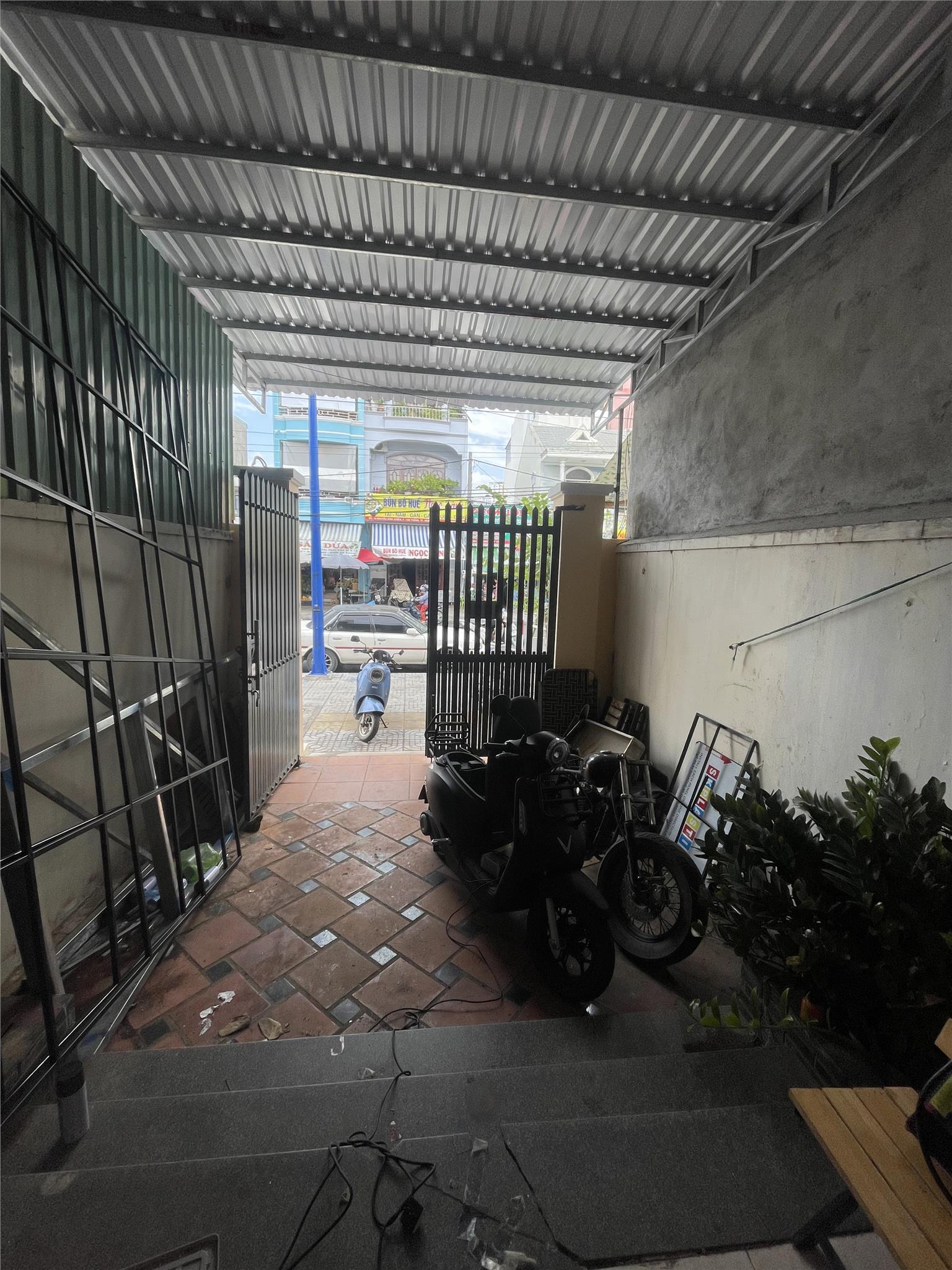 CHO THUÊ MẶT BẰNG TRỆT – ĐƯỜNG NGUYỄN BỈNH KHIÊM – TPVT 🔥 16005283