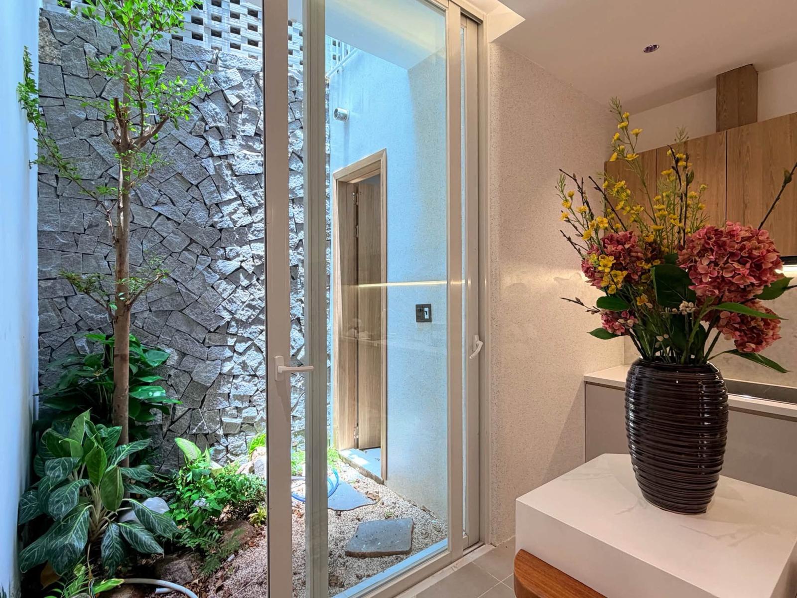 🔴💥HOMESTAY ĐẸP CHO ÁNH SÁNG VÀ GIÓ NGAY ĐẦU CẦU RỒNG VÀ SÁT BÃI TẮM MỸ KHÊ 16005309
