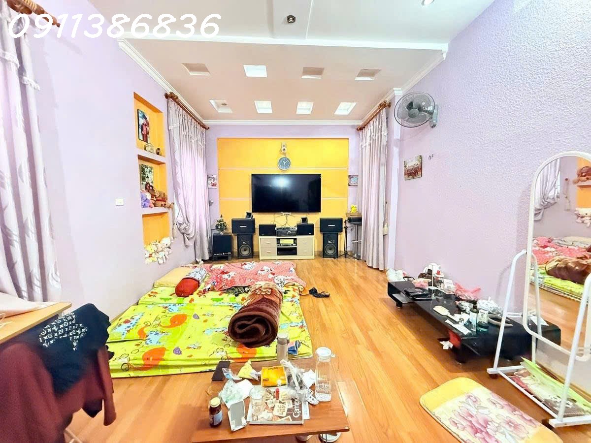 💥Nhà đẹp Nguyễn Khang, gần Ô tô, 45m 4 tầng, Ngõ rộng, chỉ 10.9 tỷ 16005326